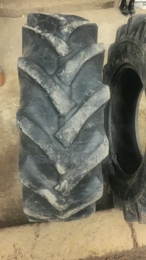 12.4-24 Tractor Used BKT Tyres