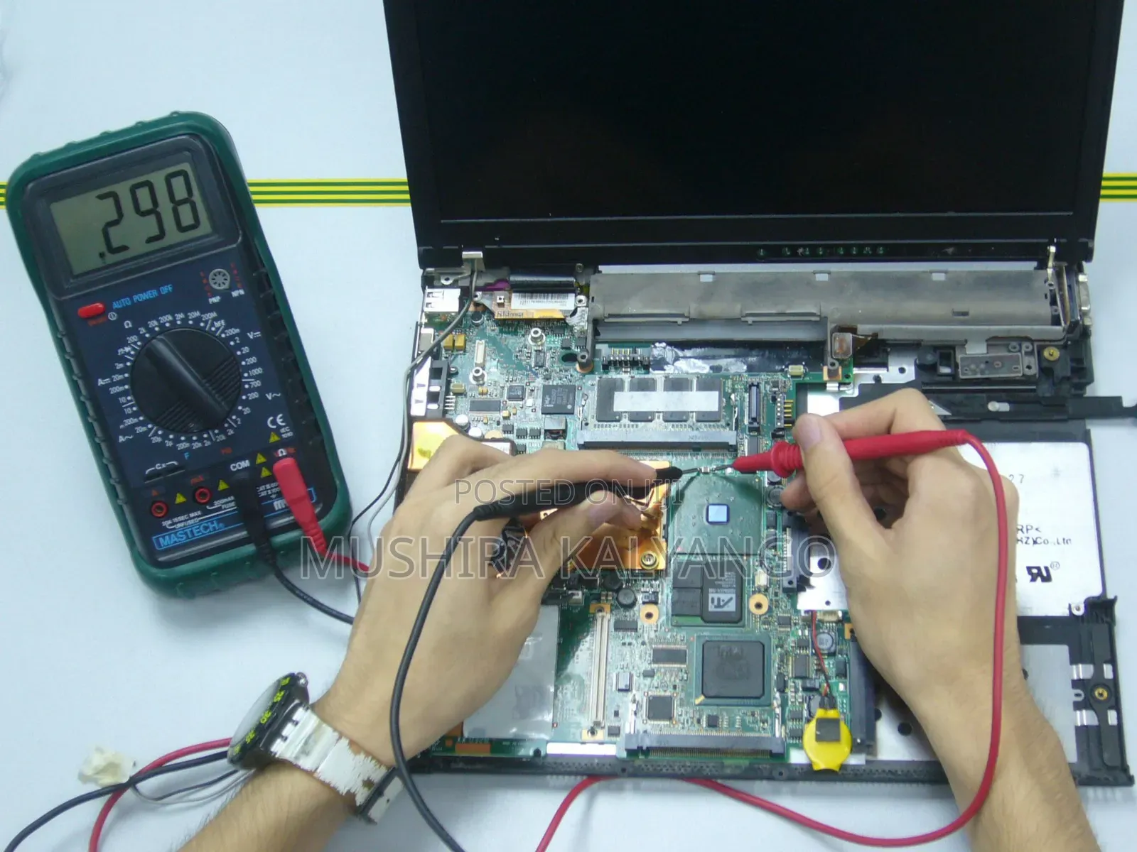 Screen Laptops Replacement , Repair and Maintenance
