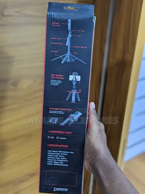 C17 Ai Auto Face Tracking Tripod