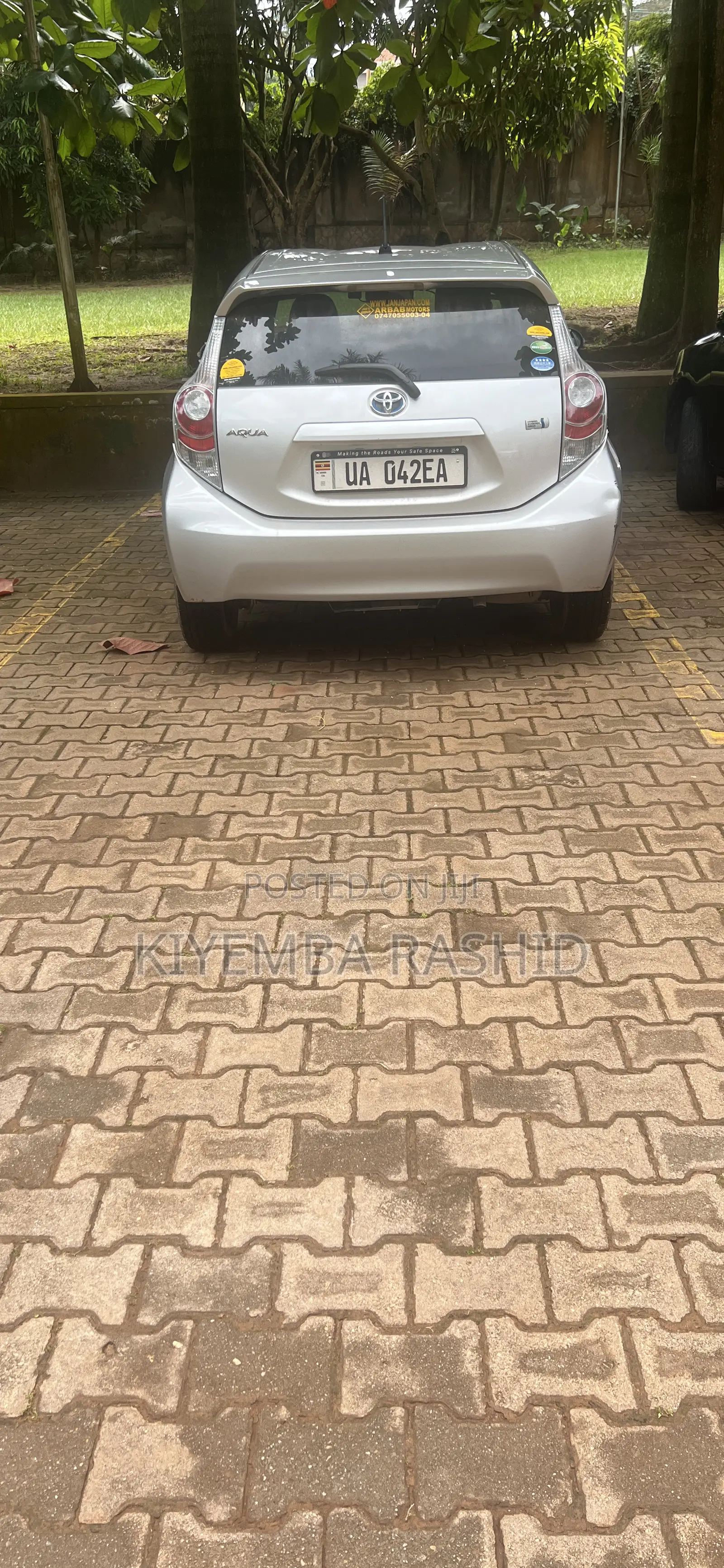 Toyota Aqua 2013 Silver