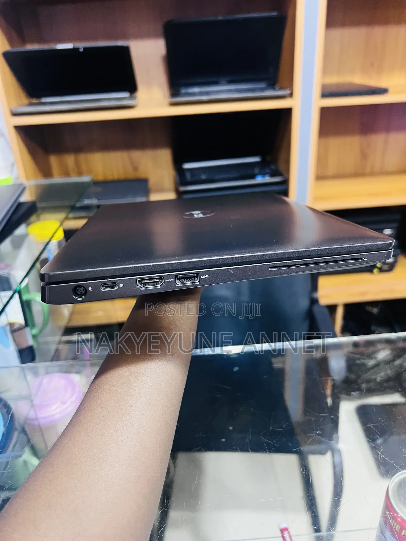 Laptop Dell Latitude 5300 8GB Intel Core i5 SSD 256GB