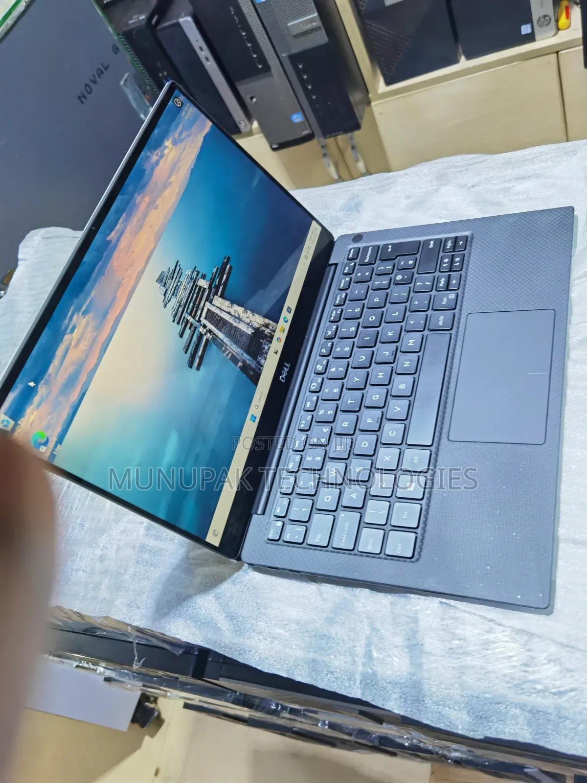 Laptop Dell XPS 13 7390 16GB Intel Core i7 SSD 512GB