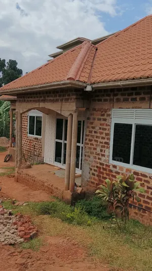 3bdrm House in Butto, Central Division for sale