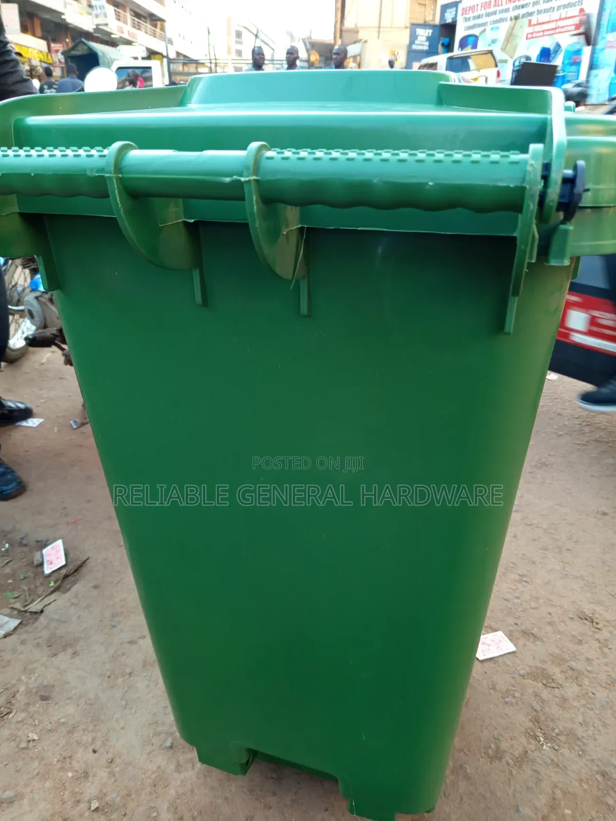 Dust Bin With Wheels Heavy Duty 240litres Green