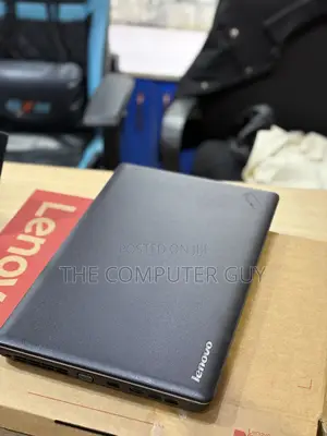Laptop Lenovo ThinkBook 15 8GB Intel Core i5 HDD+SSD 500GB