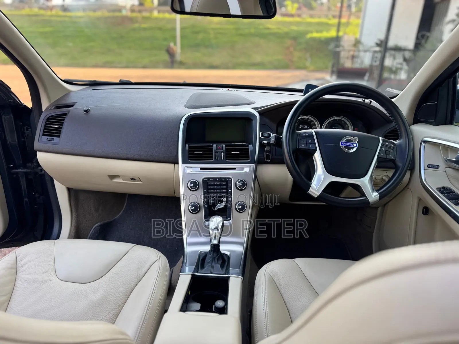 Volvo XC60 2013 Gray
