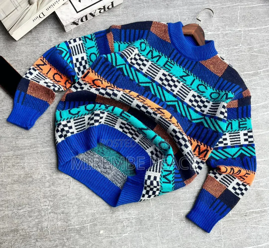 Crew Neck Jacquard Knitted Sweaters