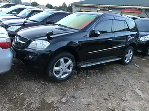 Mercedes-Benz M Class 2005 Black