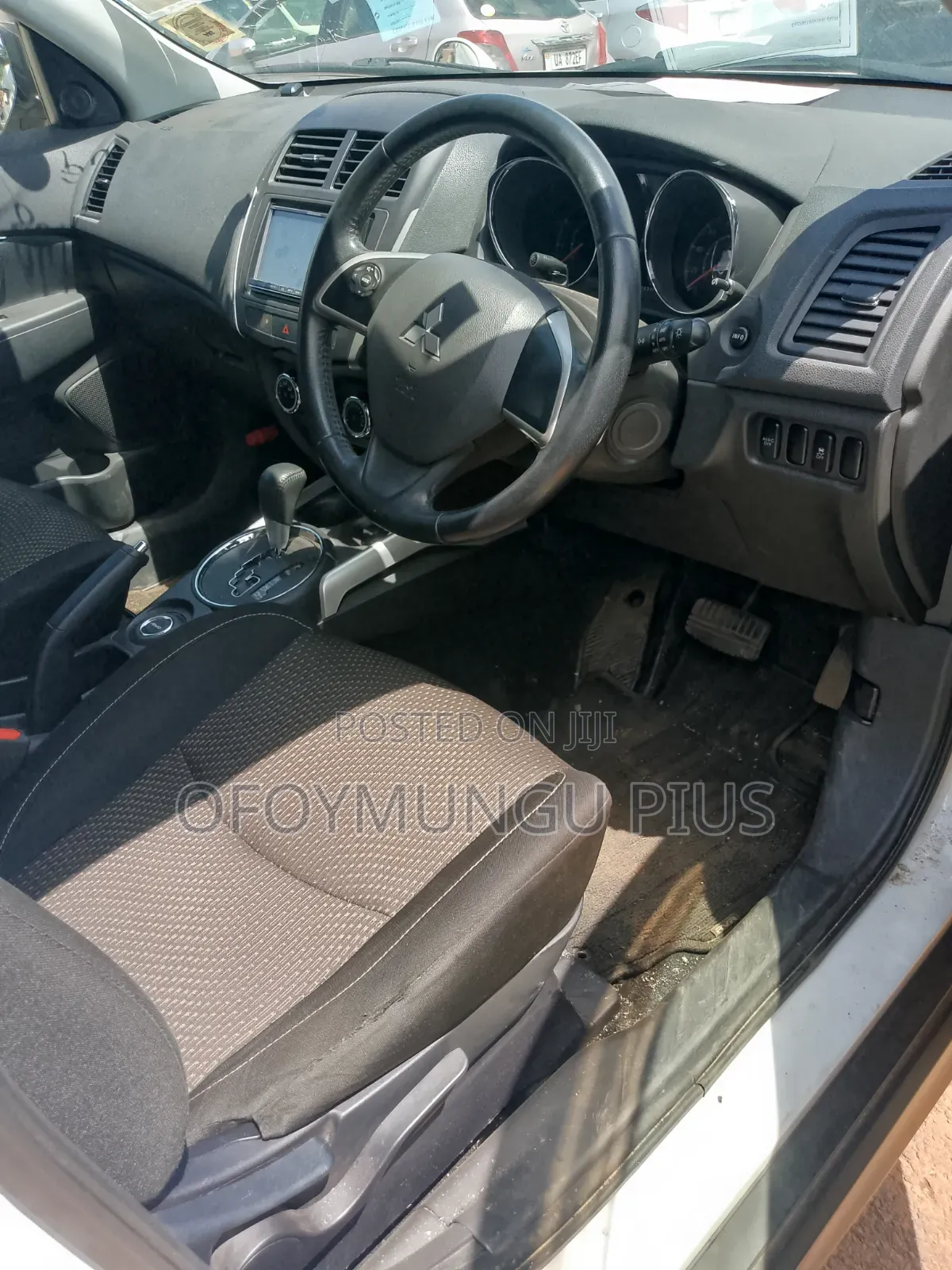 Mitsubishi RVR 2013 White