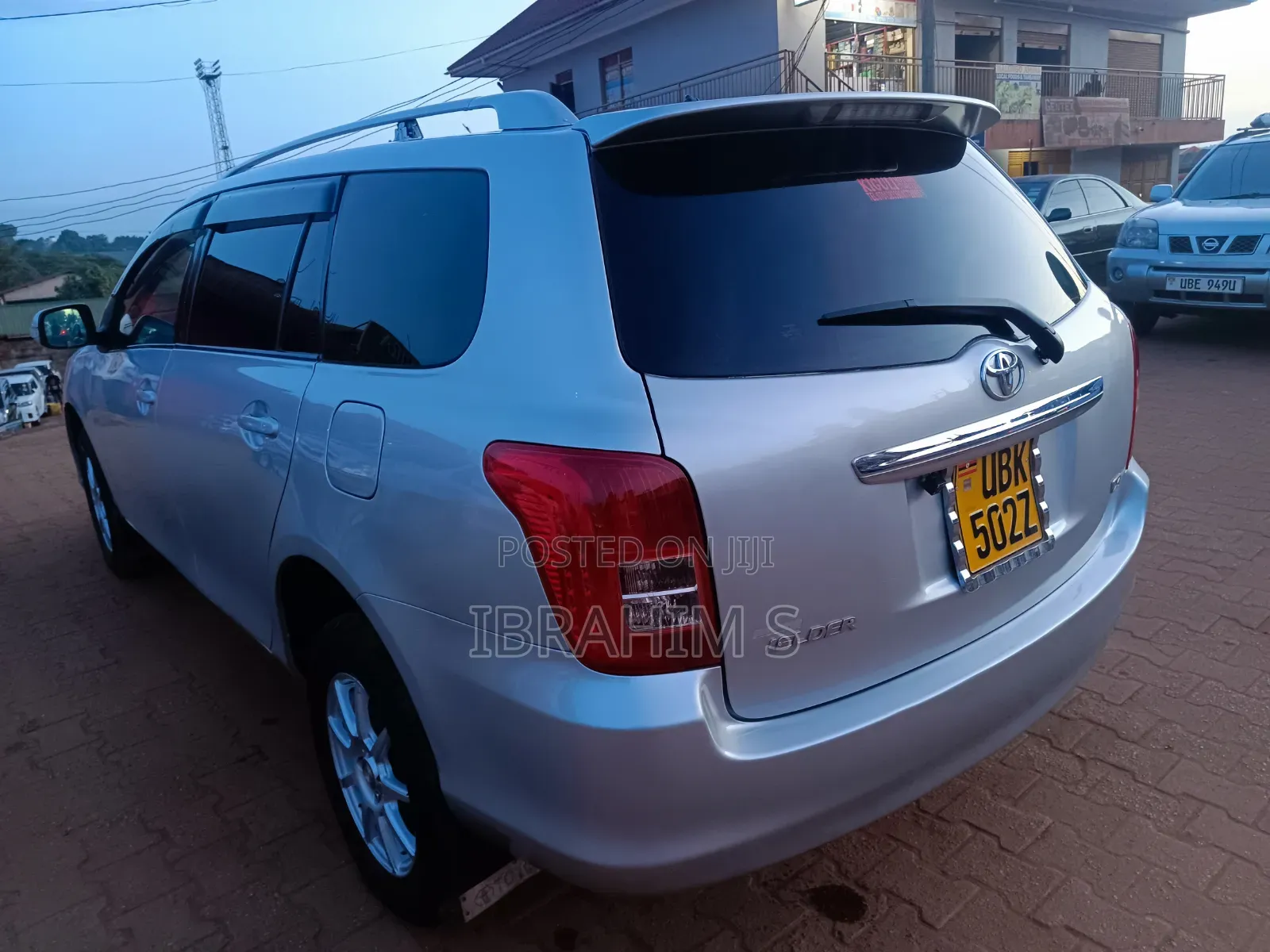 Toyota Corolla Fielder 2010 Silver