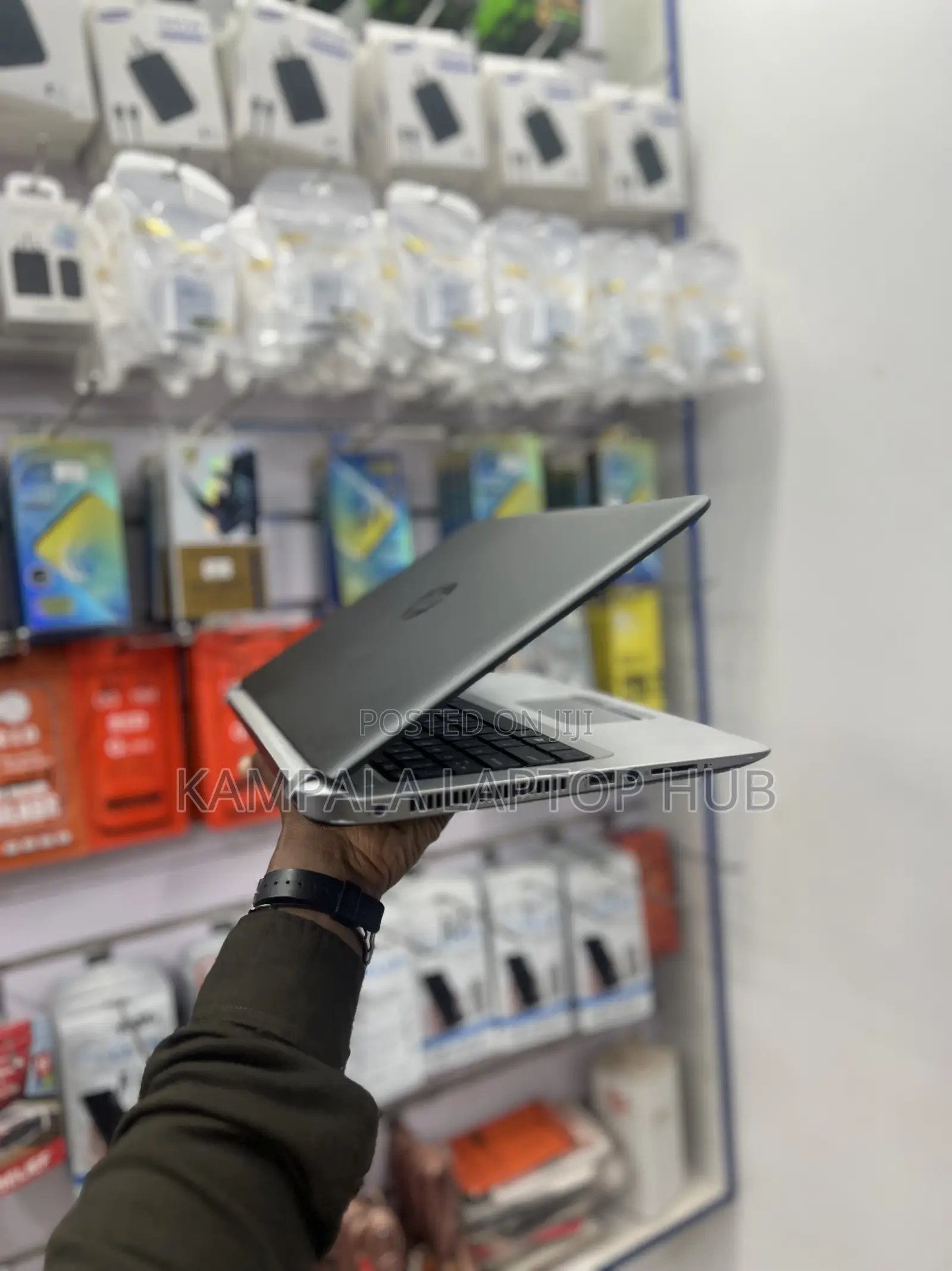 Laptop HP 430 G3 8GB Intel Core i3 HDD+SSD 500GB