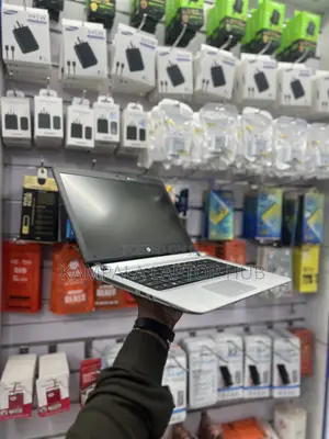 Laptop HP 430 G3 8GB Intel Core i3 HDD+SSD 500GB