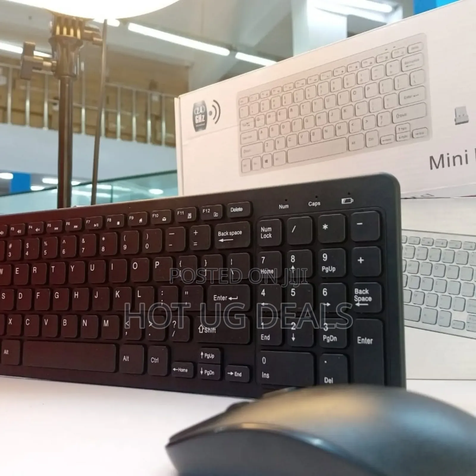 Gkm520 Wireless Keyboard and Mouse Set - Black