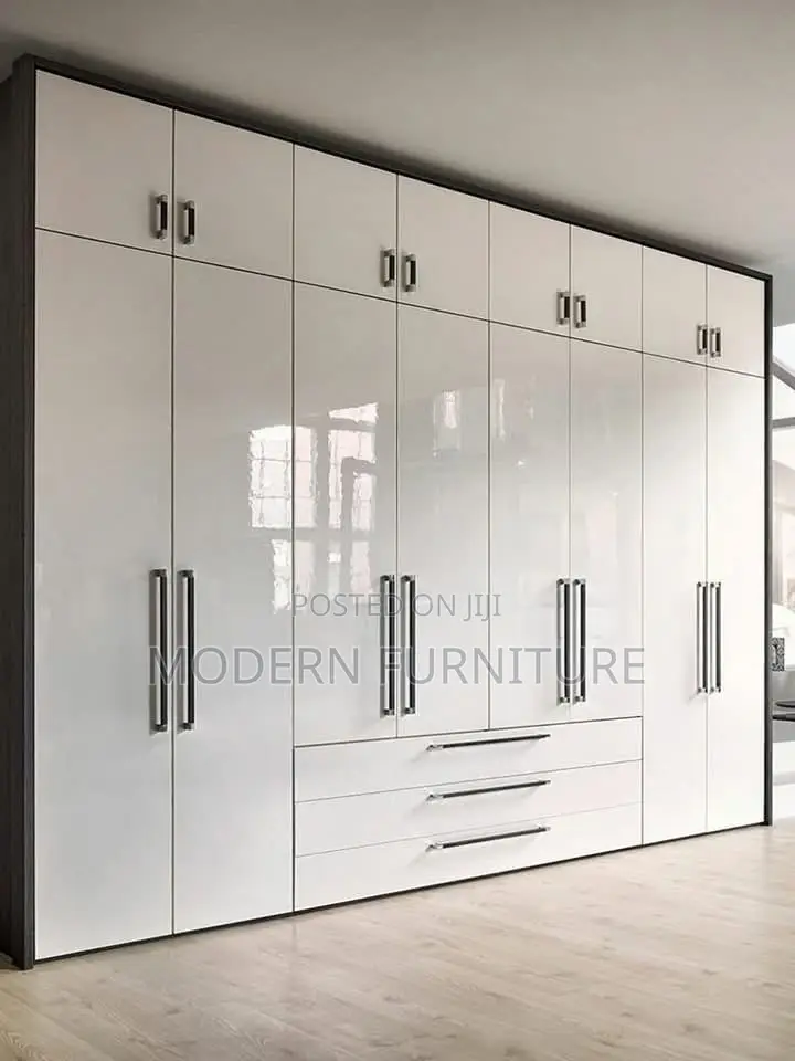 Modern Wardrobe/Closet