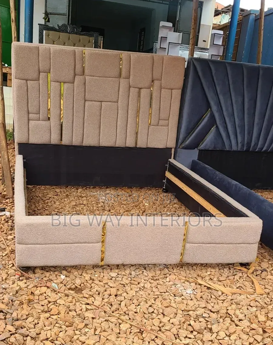 5by6 Bed in Cream Fabric With 2 Stickers on Back