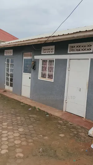 16bdrm Duplex in Central Division for sale