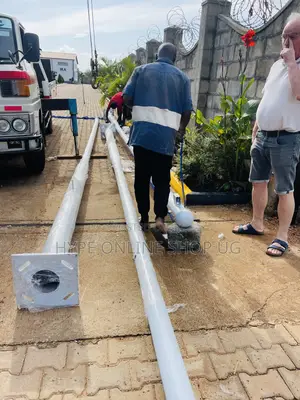Bigger and Stronger Flag Poles With Pulleys