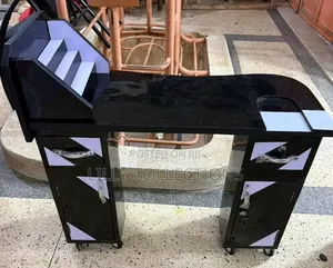Pedicure Table