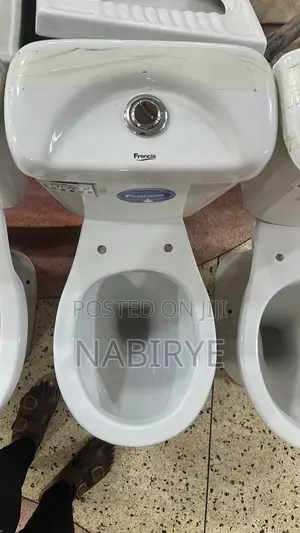 Frencia Toilets Complete Set