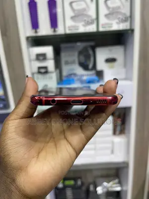Samsung Galaxy S10e 128 GB Red