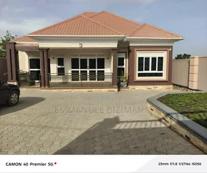 Furnished 4bdrm Bungalow in Namugongo, Central Division for sale