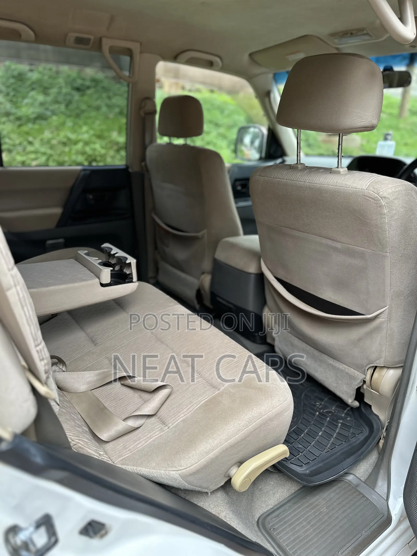 Mitsubishi Pajero 2005 White
