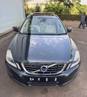 Volvo XC60 2013 Gray