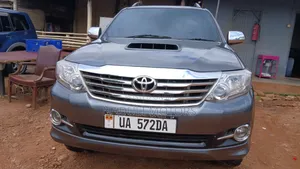 Toyota Fortuner 2009 Gray