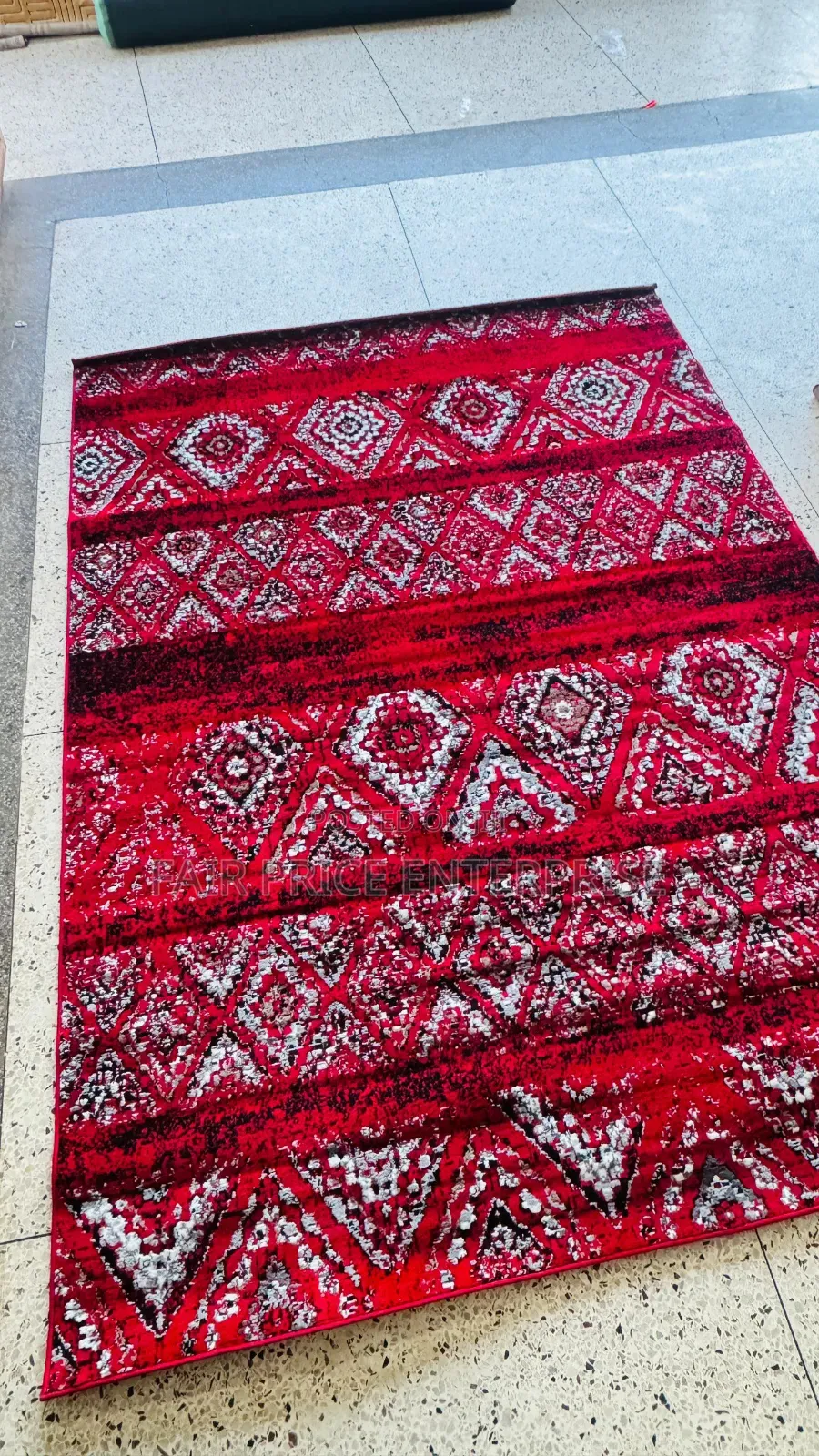 150cm by 200cm. Modern Center Carpet Rug