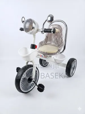 Moving Tricycles