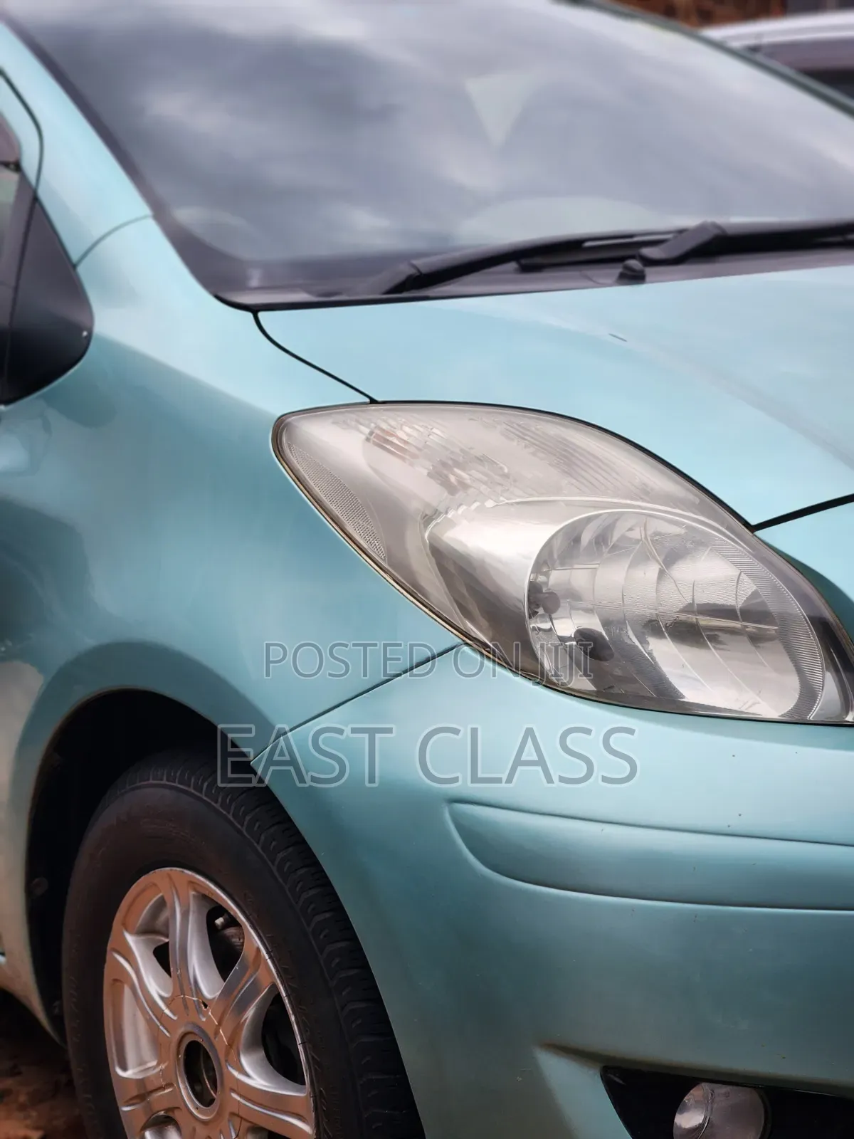 Toyota Vitz 1.3 AWD 5dr 2008 Blue