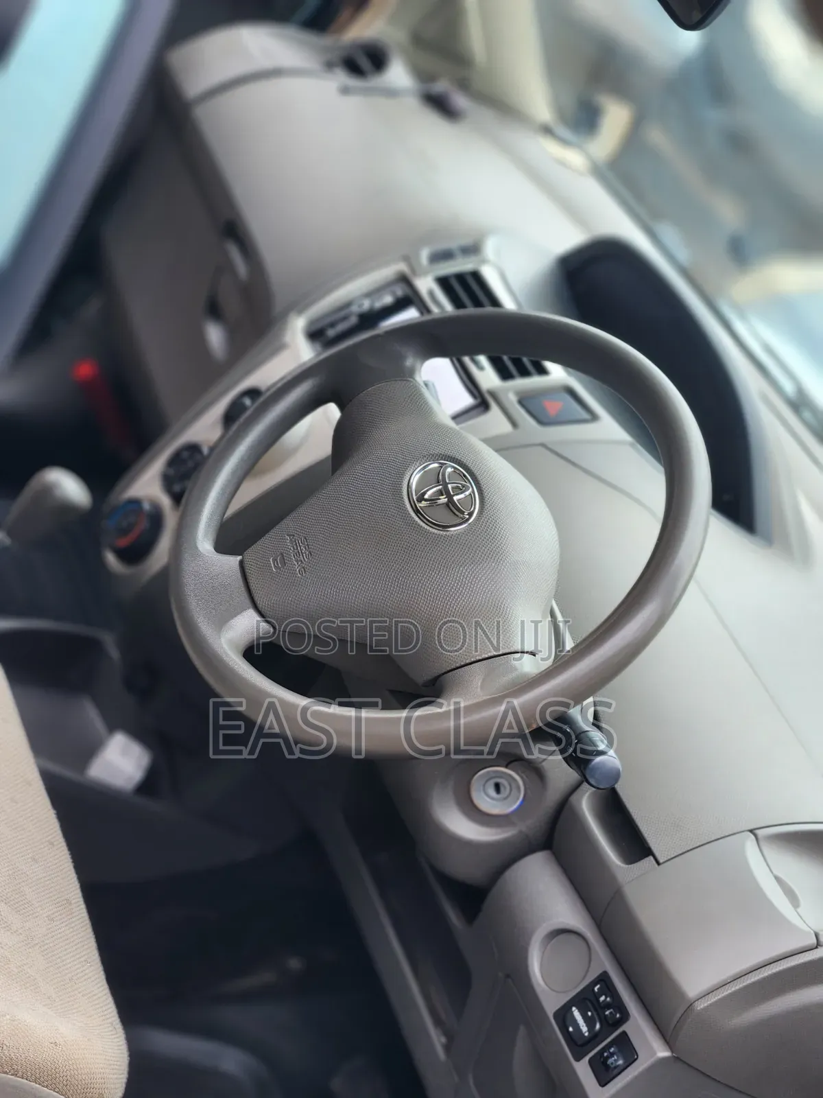 Toyota Vitz 1.3 AWD 5dr 2008 Blue