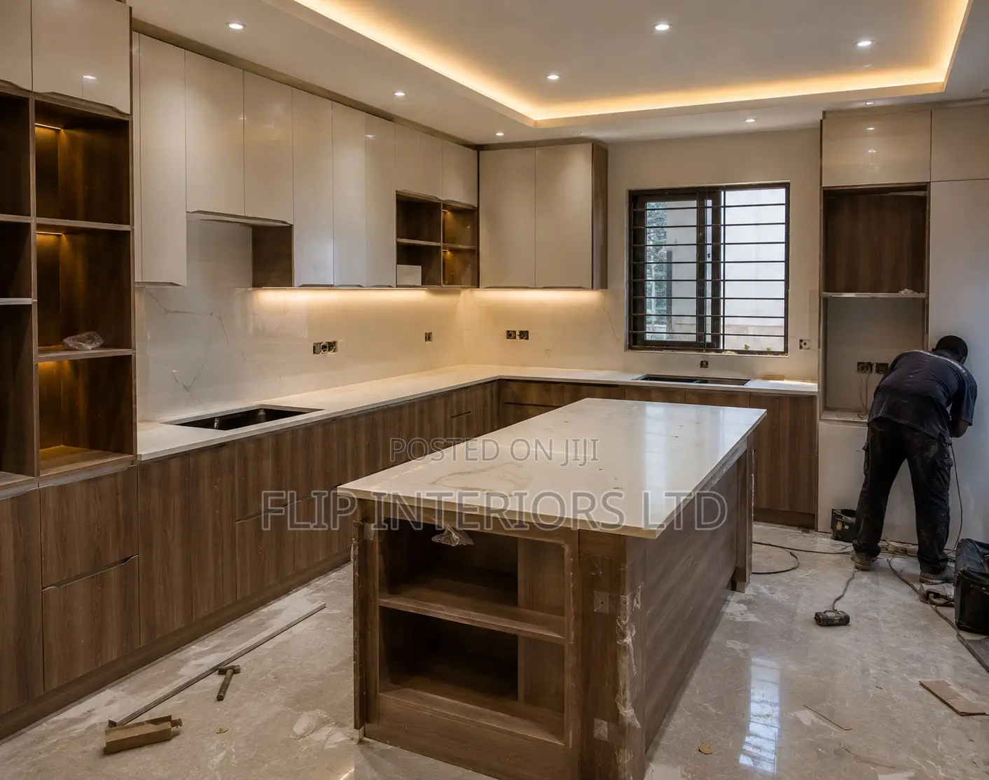 Modern Kitchen Construction Solutions