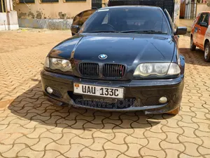 BMW 320i 2004 Black