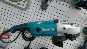 Grinder Makita Number One
