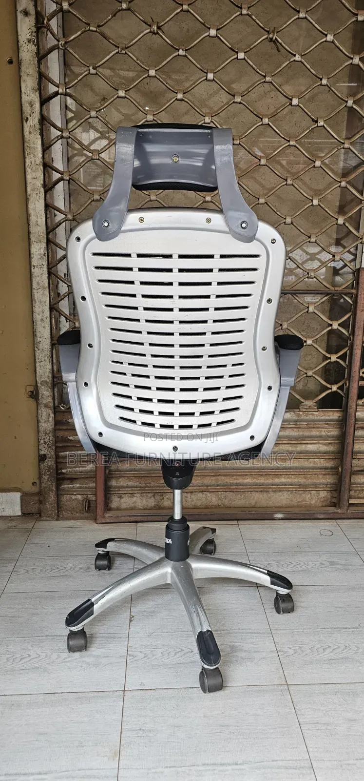 Grey Black Adjustable Mesh Office Chair