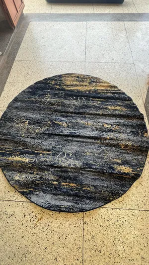 2 Meters in Circle. Wooden Center Carpet Rug