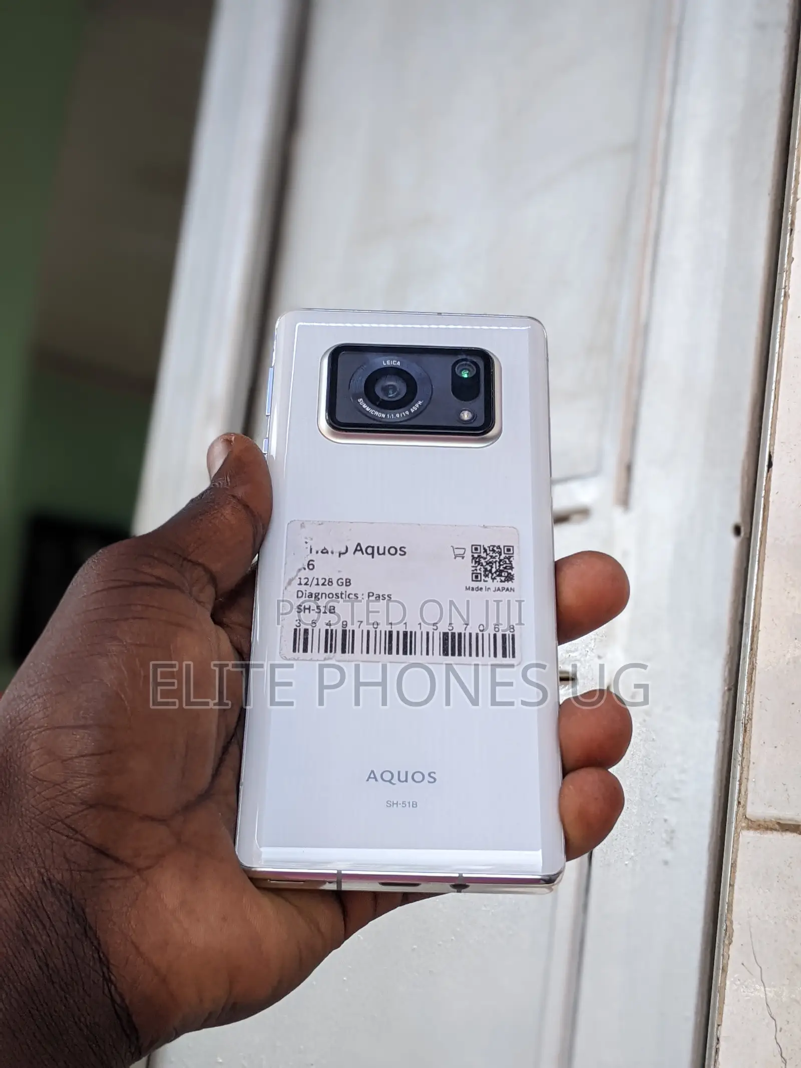 Sharp Aquos R6 128 GB White