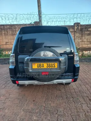 Mitsubishi Pajero Super Exceed 2006 Black