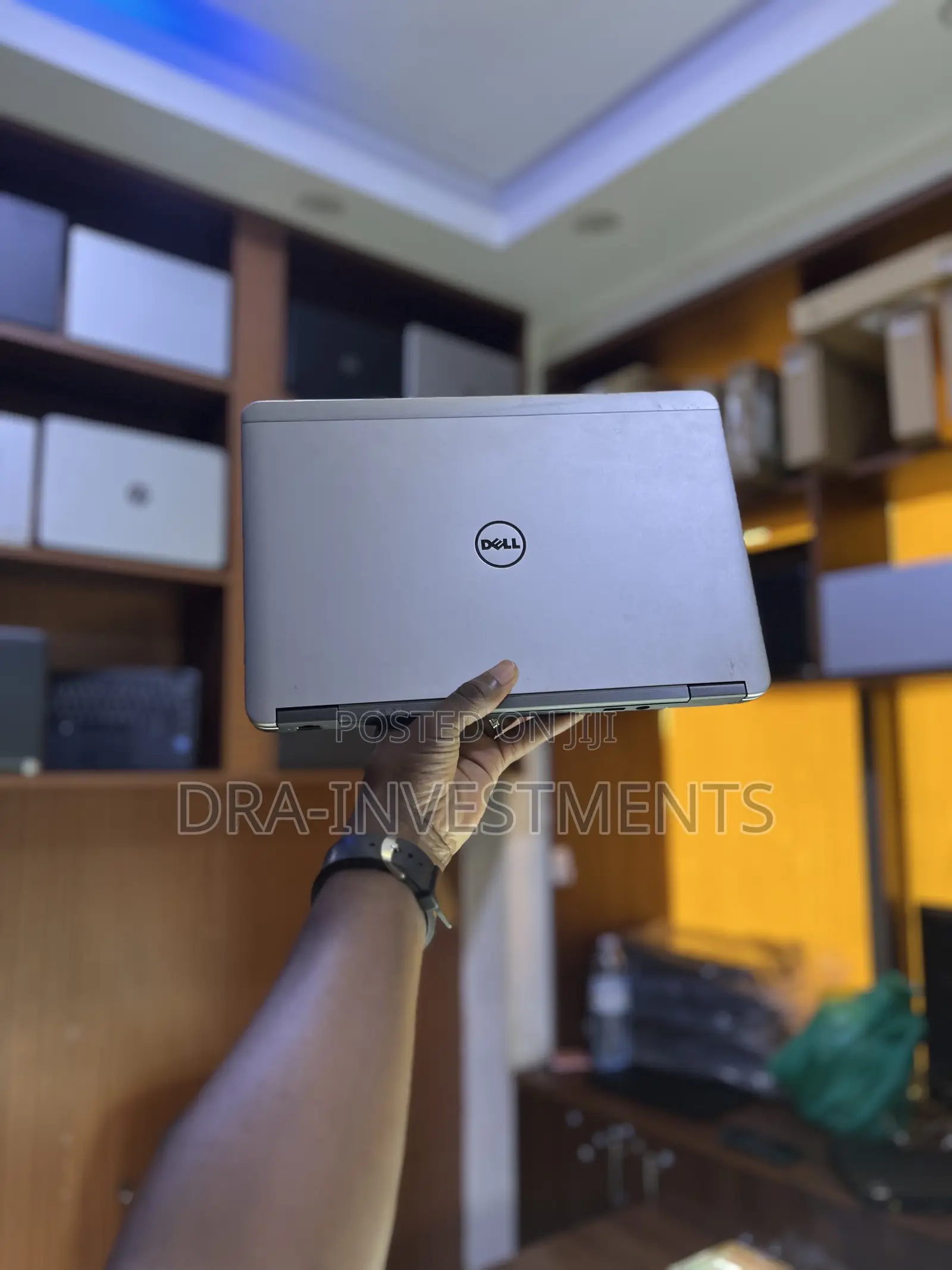 Laptop Dell Latitude E7240 4GB Intel Core i5 HDD+SSD 500GB