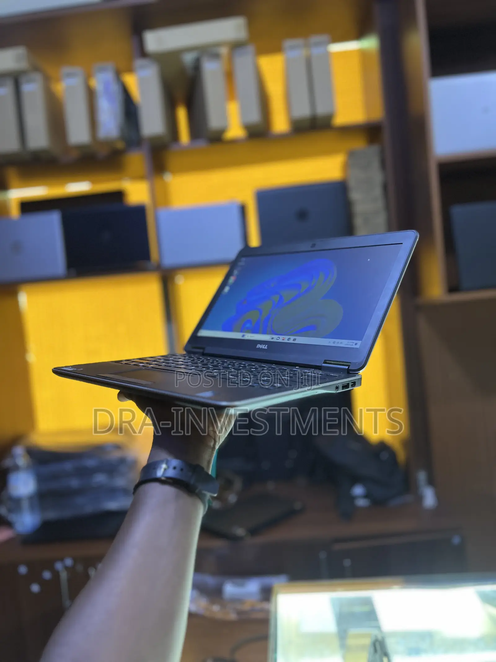 Laptop Dell Latitude E7240 4GB Intel Core i5 HDD+SSD 500GB