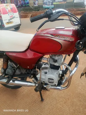 Bajaj Boxer 100 2024 Red