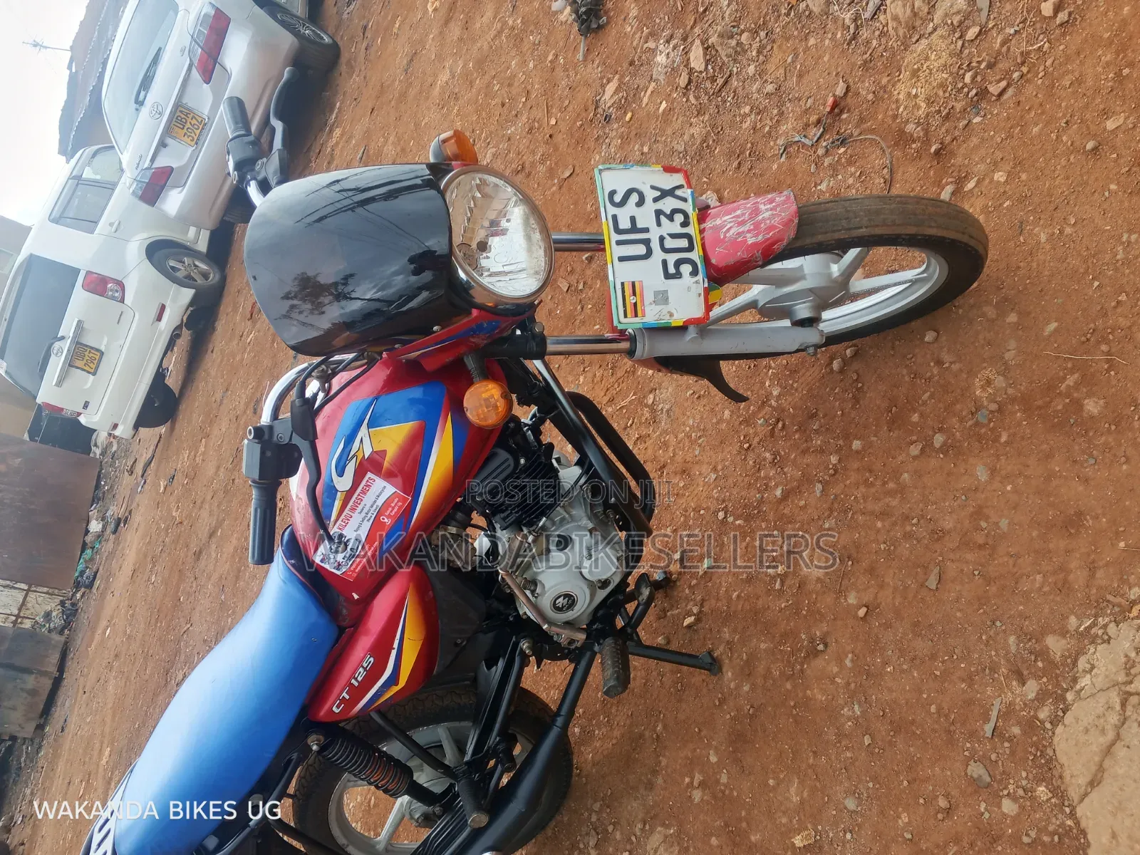 Bajaj Boxer 125 2023 Red