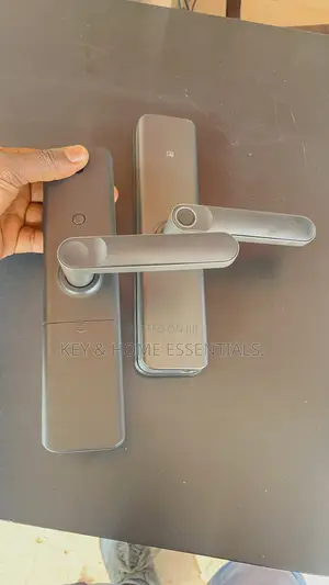 Premium Minimalist Smart Door Lock - Biometric Fingerprint Ic Card