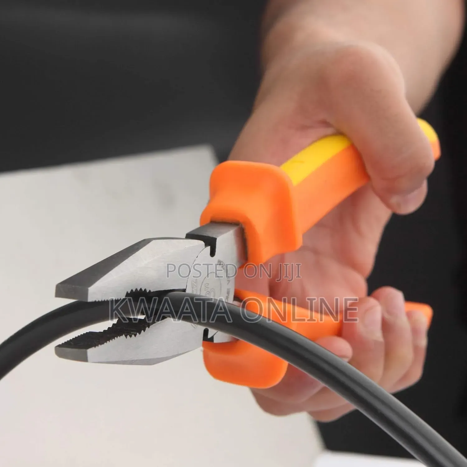 Professional Grade 8 Inch Combination Plier | 1000v Insulation Plier