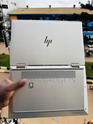 Laptop HP EliteBook x360 1030 G8 16GB Intel Core i5 SSD 512GB