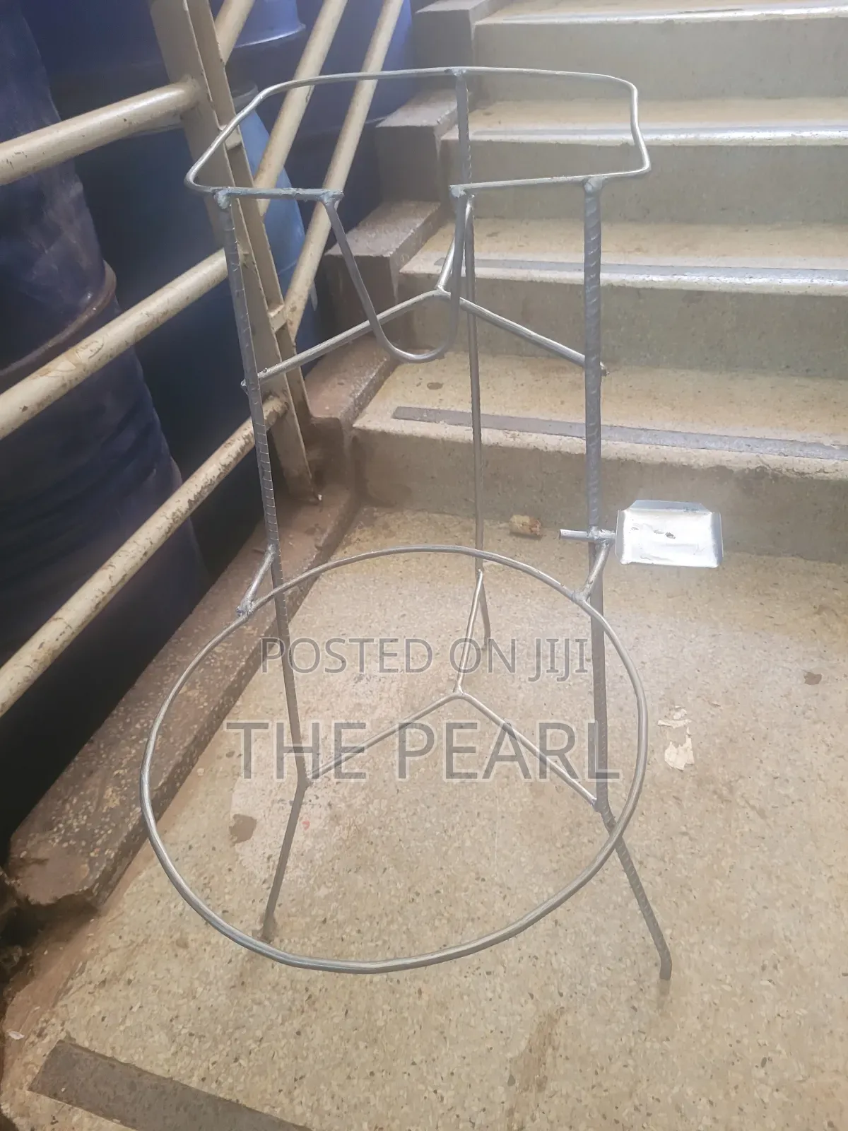 Mettallic Stand for Tanks