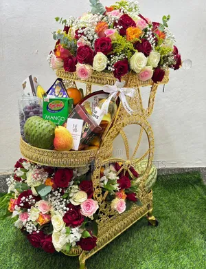 Fruit Basket/Bouquet, Kabbo Ka Muwala