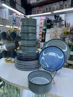 24pcs Mega Ceramic Dinnerware Set.