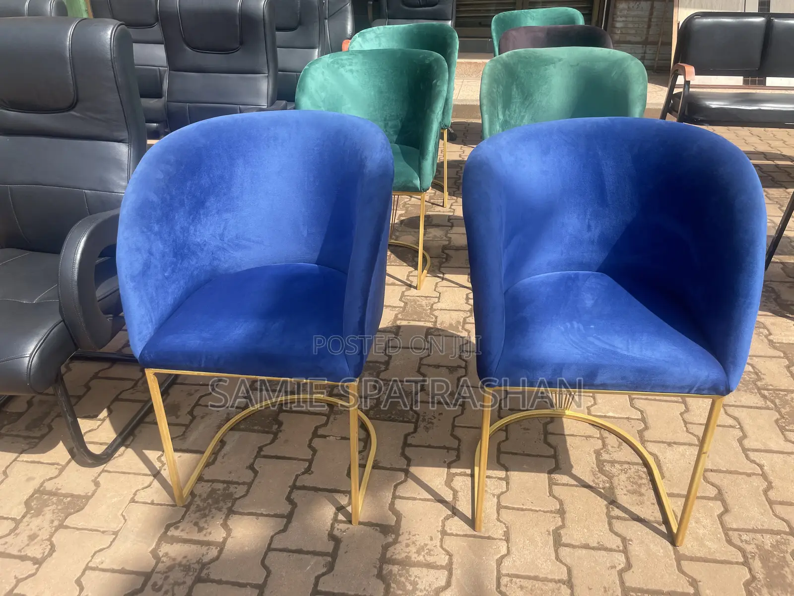 Simple Executive Styling Chairs 2pc